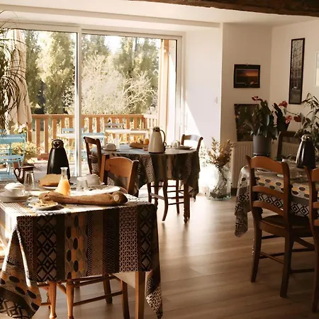 住宿加早餐酒店 Castanea, D'hotes 3*