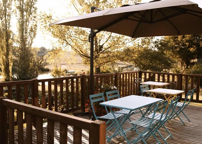 Castanea, D'hotes 3*